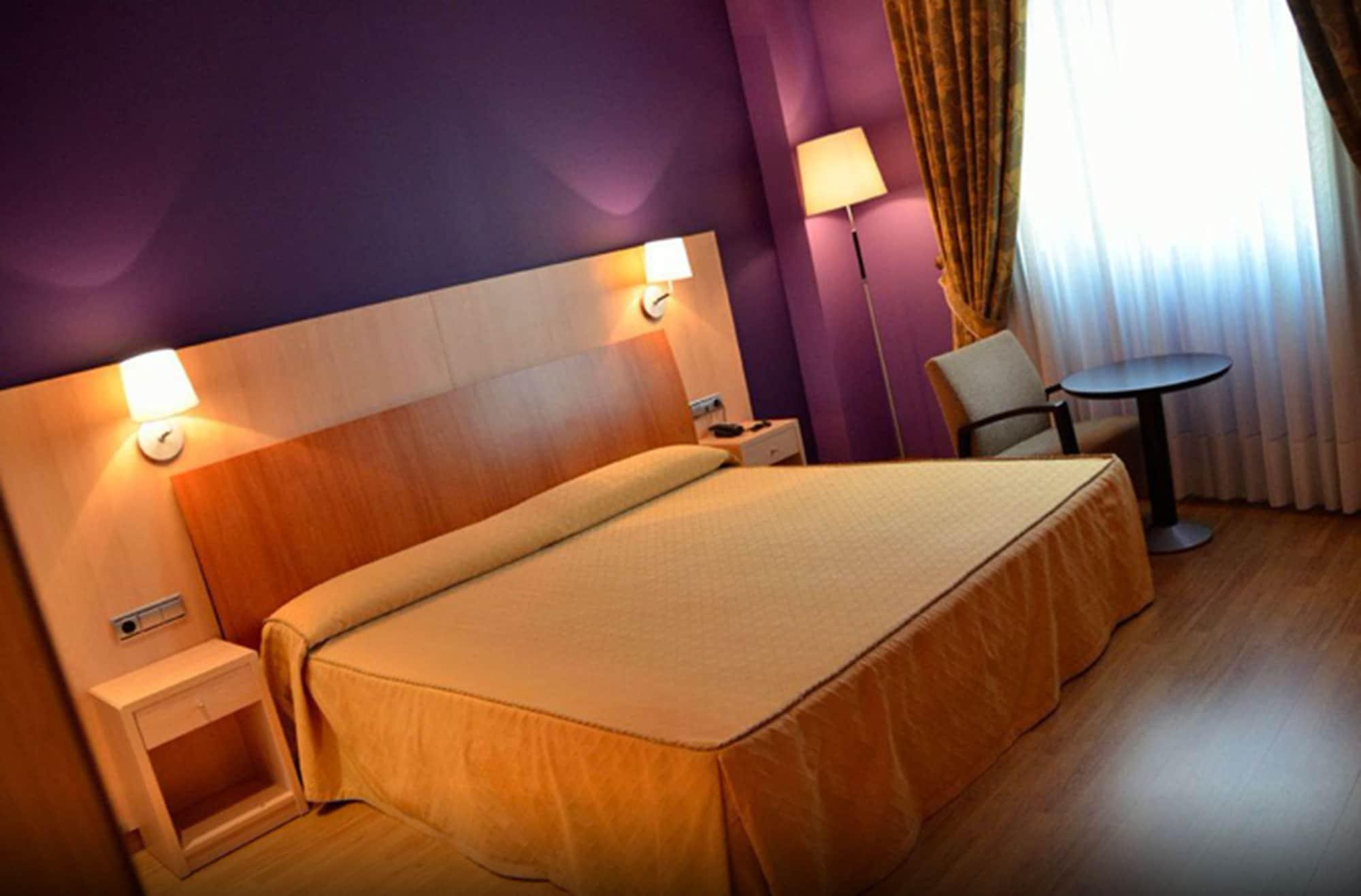 Hotel Villa De Benavente Eksteriør bilde